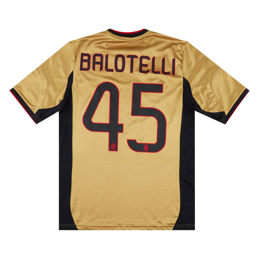 2013-14 AC Milan 3a Equipación