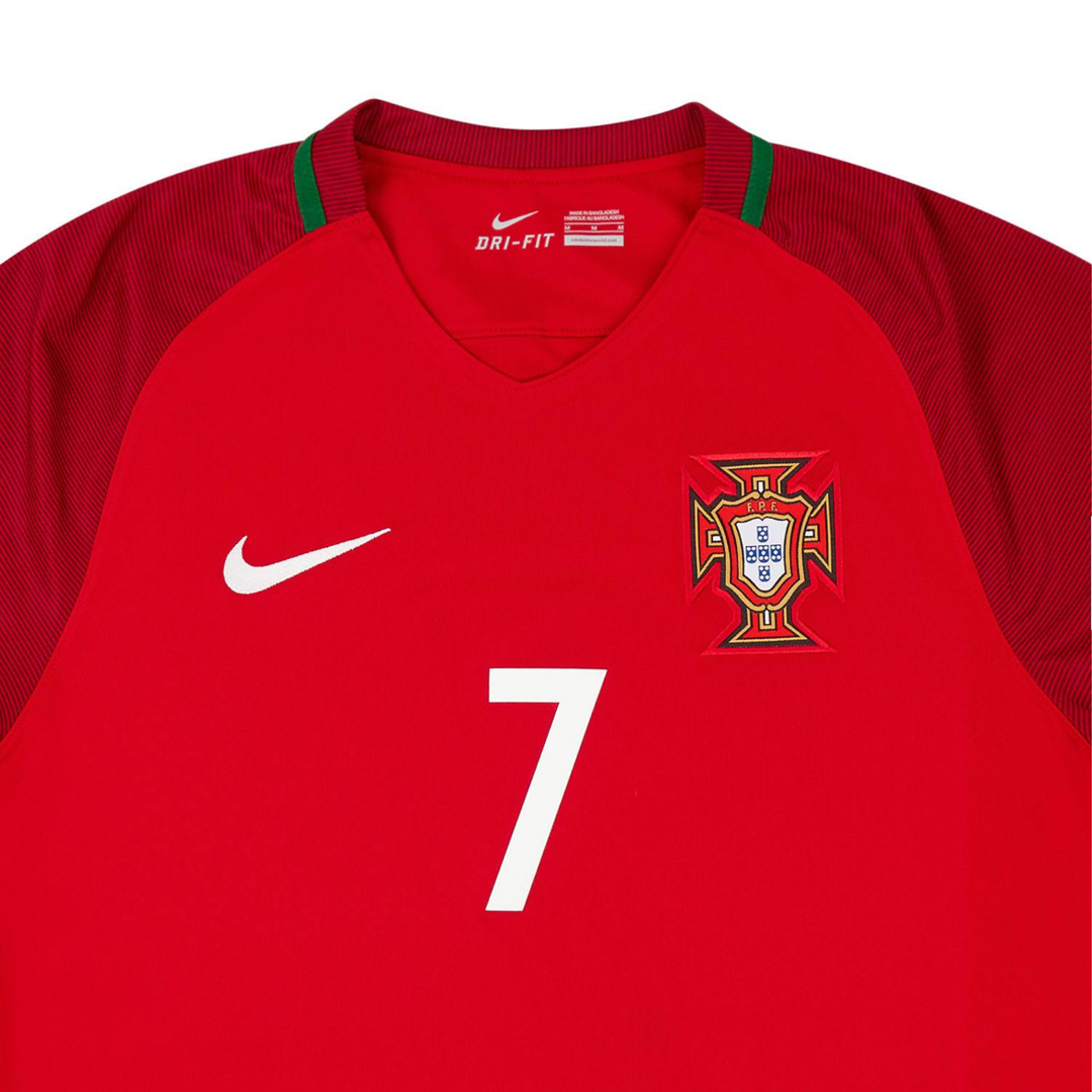 2016 Portugal 1a Equipación