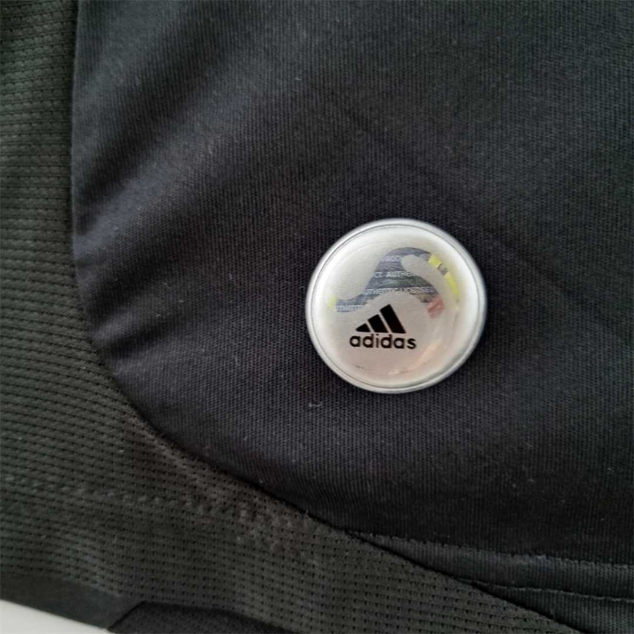 2009-10 Real Madrid CF 2a Equipación