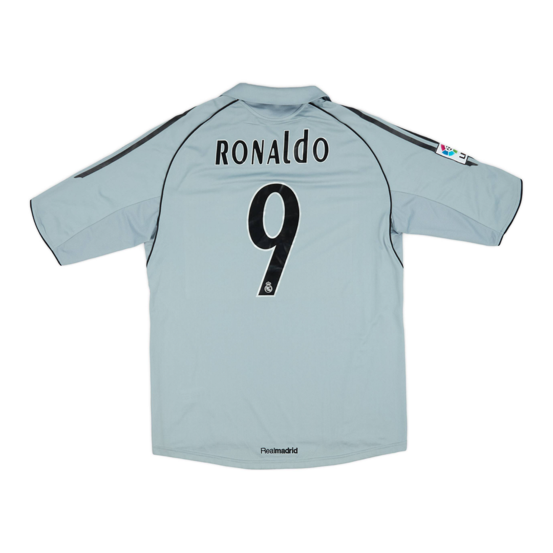 2005-06 Real Madrid CF 3a Equipación