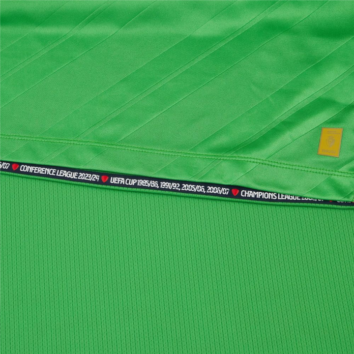 2025-26 CA Osasuna 2a Equipación