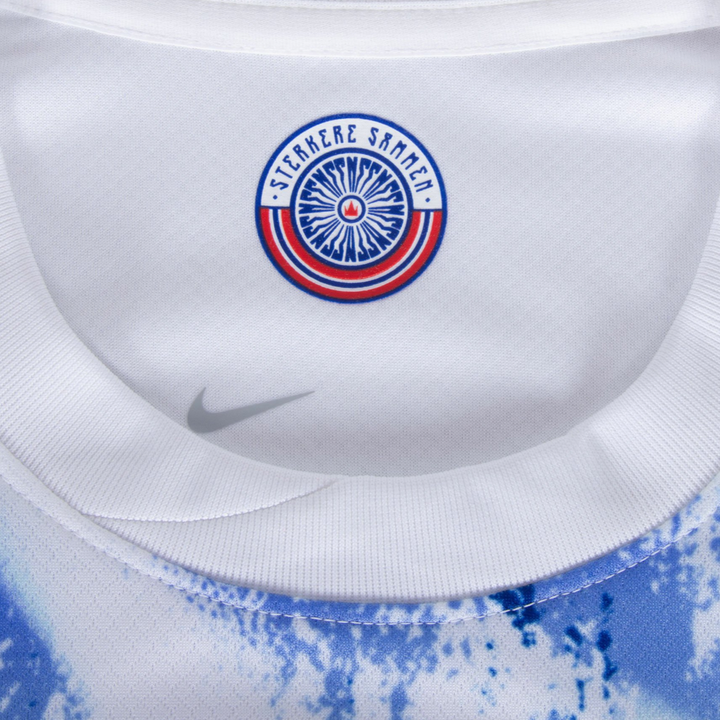 2025 Noruega 2a Equipación