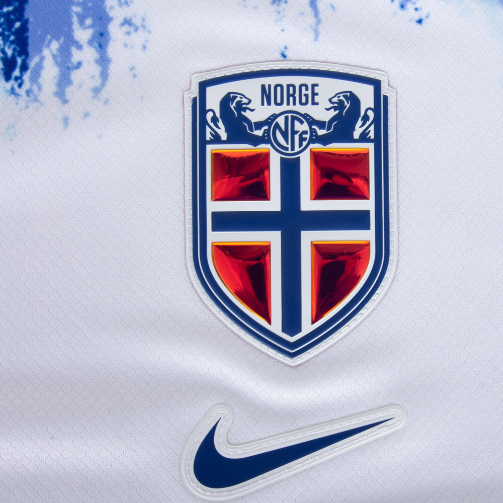 2025 Noruega 2a Equipación