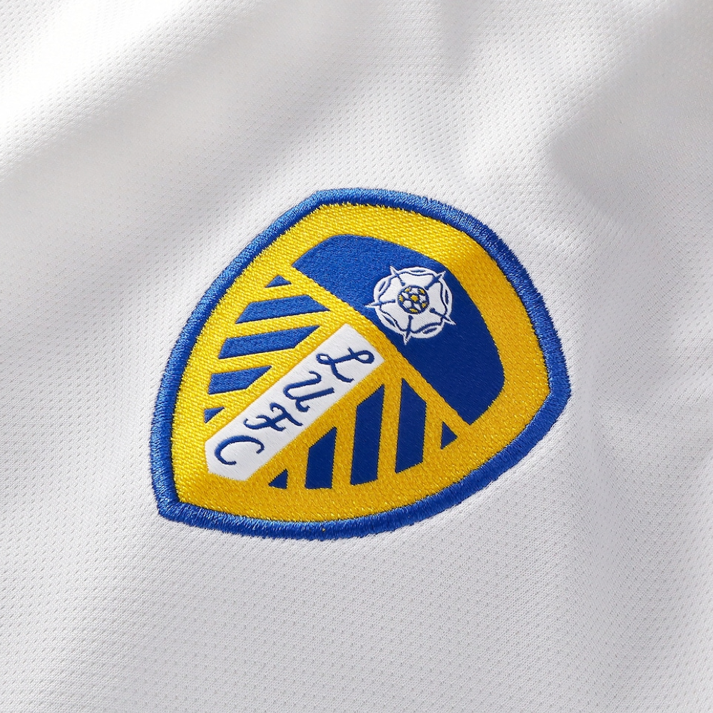 2025-26 Leeds United FC 1a Equipación