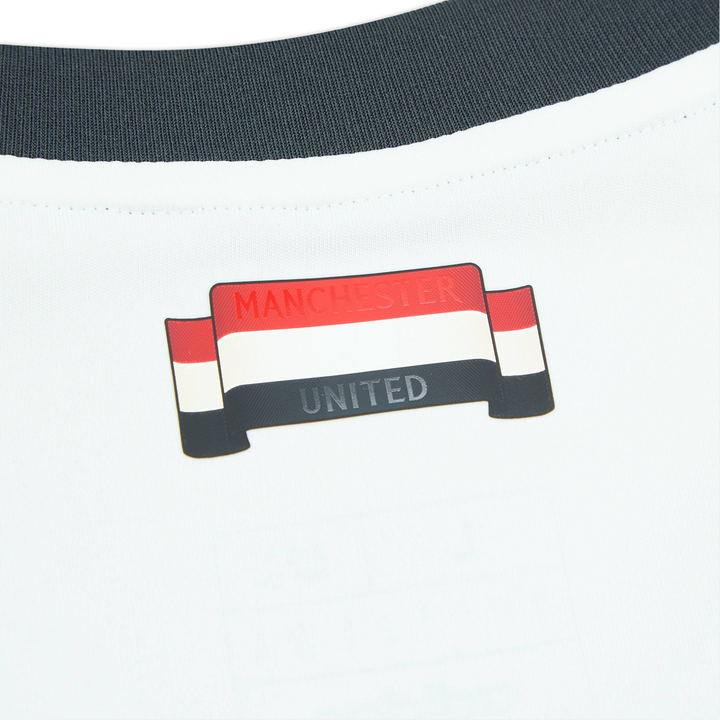 2024-25 Manchester United FC 3a Equipación