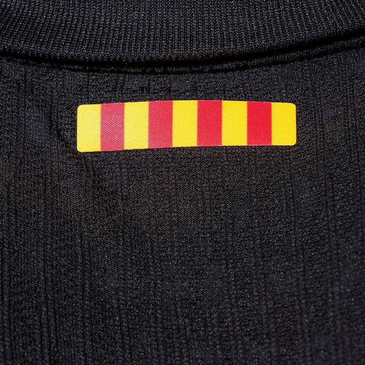 2024-25 FC Barcelona 2a Equipación